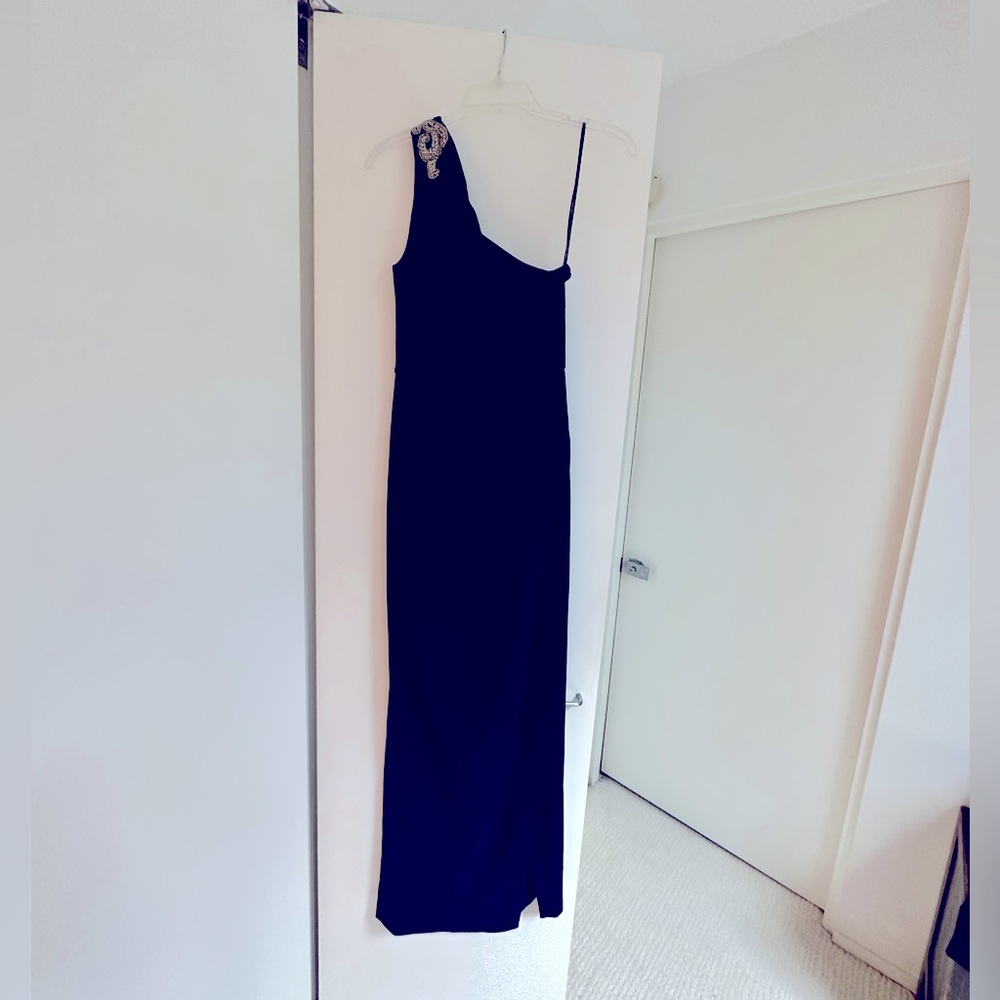 One shoulder gown dark blue